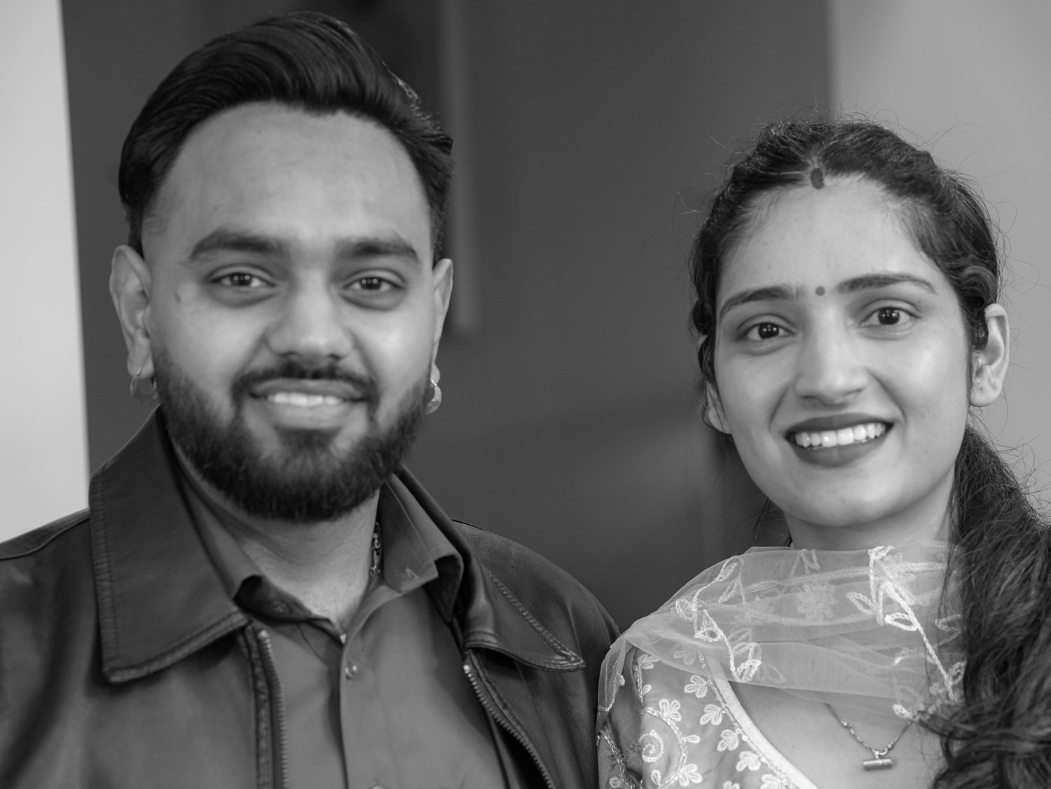 Black-and-white portrait of newlyweds Lakhwinder and Harpreet at their Sydney wedding